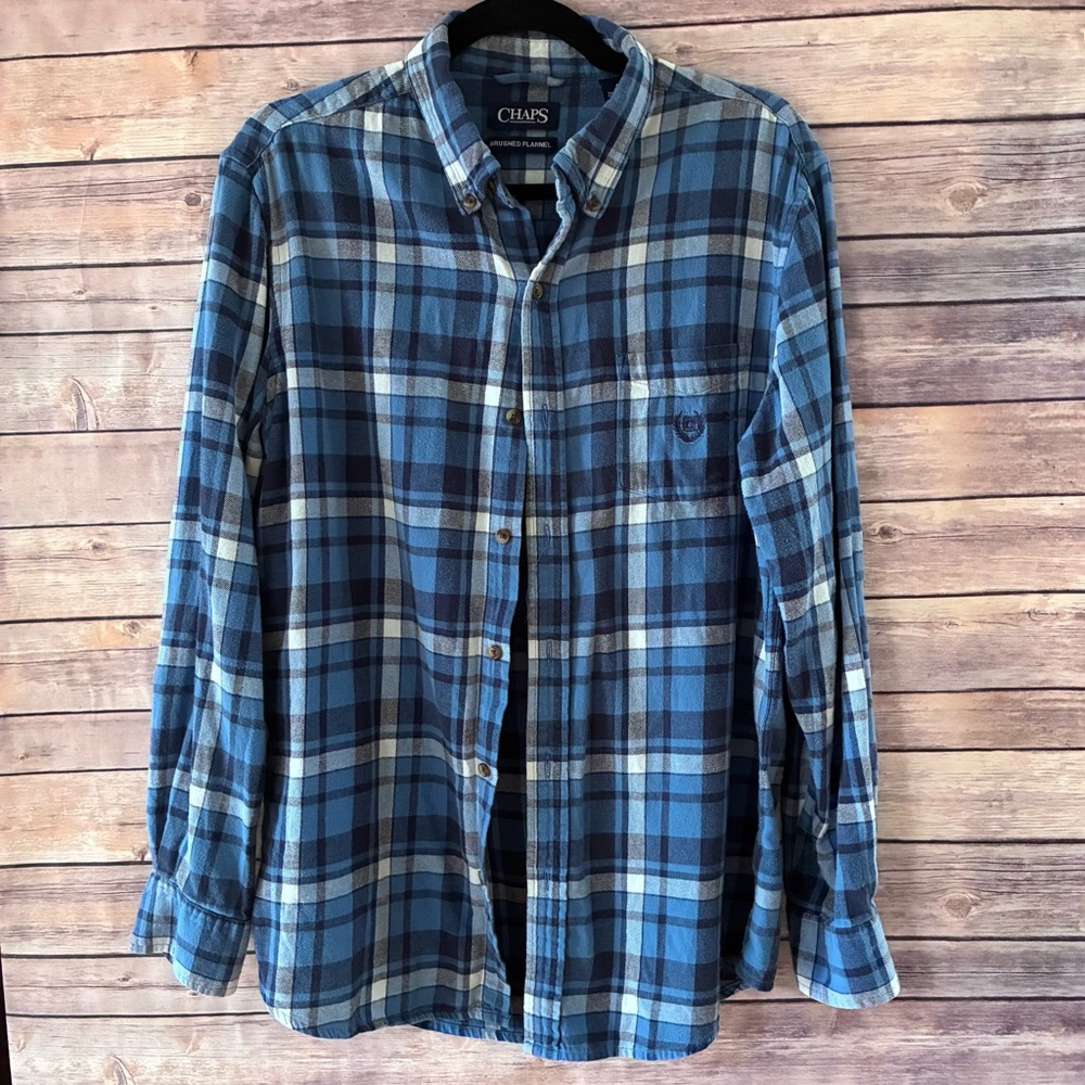 Chaps Men's Navy and Light Blue Checkered Shirt